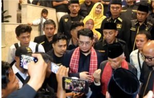Amien Rais Sebut Tak Etis Adzan jadi Pencitraan Capres