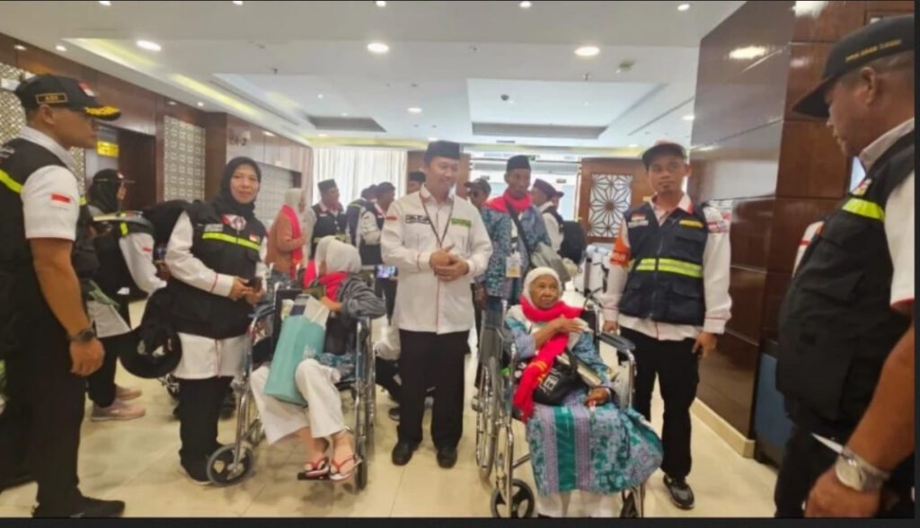 DPR Minta Dana Talangan Haji Dihapus, Ini Tujuannya