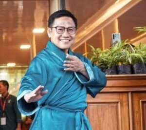 Gus Imin Siap Hadapi Mahfud dan Gibran