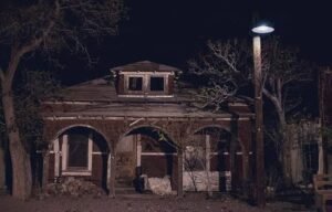 Kiat Menempati Rumah atau Ruangan Lama Kosong agar Tidak Diganggu Setan