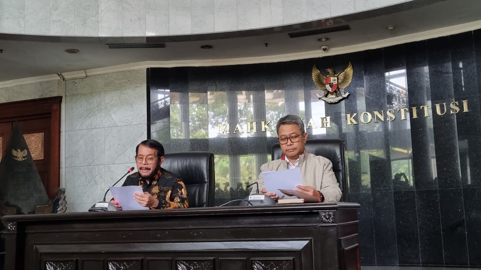 mantan ketua mk