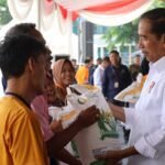Koalisi Masyarakat Sipil Desak MK Hadirkan Jokowi di Persidangan PHPU Hal yang Wajar