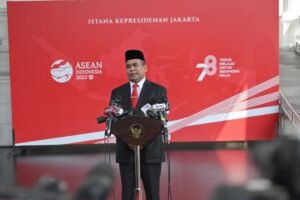 Wamendes Paiman Dilaporkan ke Bawaslu Diduga Cawe-cawe Dukung Prabowo-Gibran