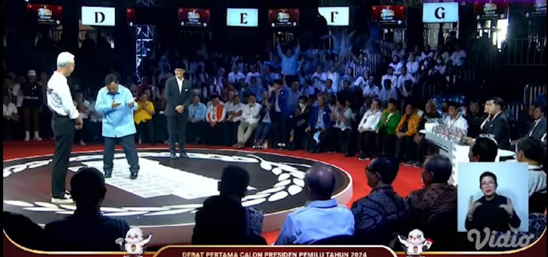 debat perdana