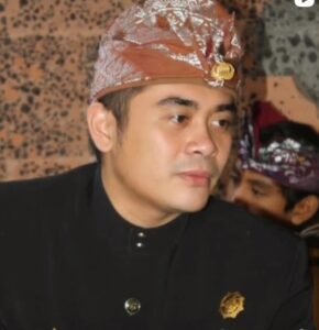 Dipecat Dari anggota DPD RI, Arya Weda Malah Bangga