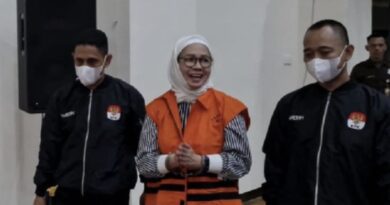 Eks Dirut Pertamina Karen agustiawan Jalani Sidang Perdana Hari Ini