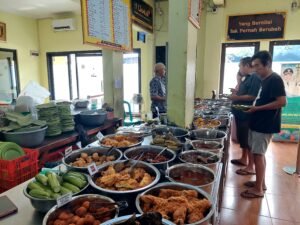 Nasi Jamblang Bu Nur di Cirebon, Rasanya Bagai Masakan Ibu di Rumah