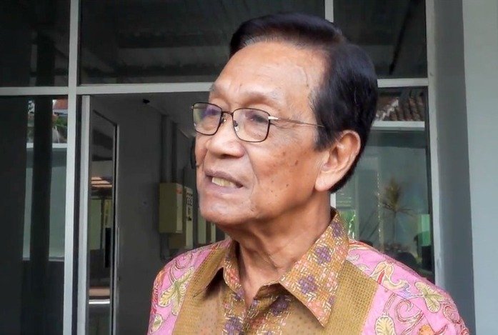 Sultan HB X Akui Diminta Fasilitasi Pertemuan Jokowi dengan Megawati
