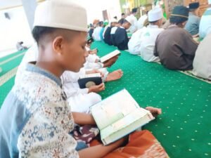 Santri Ponpes Nuu Waar Sukses Khatam Alquran 3.600 Kali di hari Kelima Ramadhan