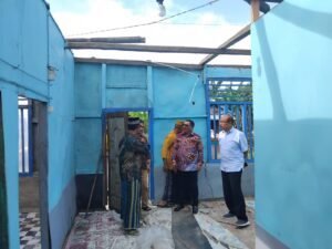 Pemkab Matim Janjikan Rp5 juta untuk Rumah Terdampak Angin Kencang di Ronting