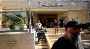 Dianggap Jadi Corong Hamas, Israel Tutup Kantor Al Jazeera