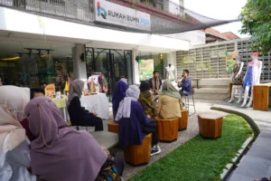 Bank Dunia: Dominasi UMKM di Indonesia Masih Kurang Produktif, Perlu Reformasi Ekonomi