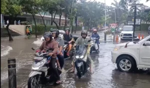 BMKG Peringatkan Jabodetabek Diguyur Hujan Lebat Sepekan ke Depan