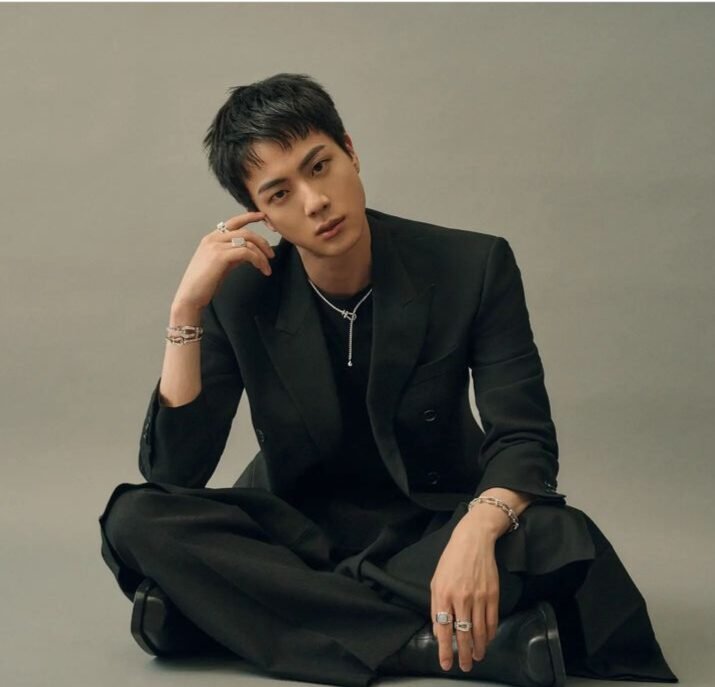 Penampilan Perdana Jin BTS di Variety Show Setelah Keluar Wamil