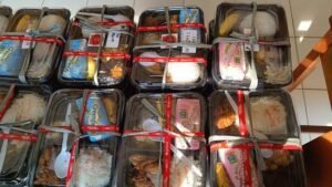 Gibran Tinjau Uji Coba Program Makan Gratis di Sentul Bogor