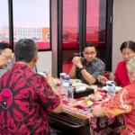 Anies Baswedan Kunjungi Kantor DPD PDIP Jakarta, Disambut Hangat Petinggi Partai