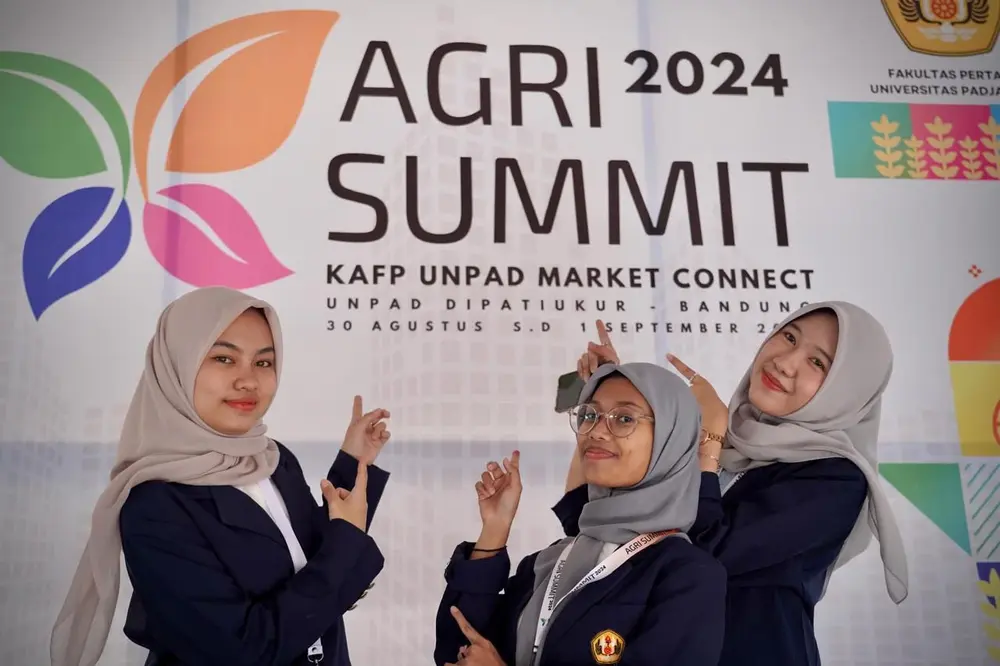 menKopUKM Tekankan Pentingnya Perkuat Minat Generasi Muda di Sektor Pertanian