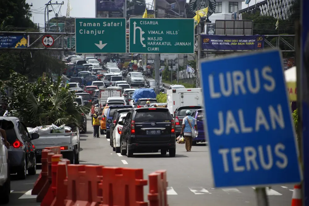 Arah Jakarta ke Puncak Bogor Ditutup, One Way dari Arah Puncak ke Jakarta