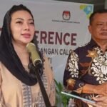 Paslon Bupati/Wakil Brebes Berpotensi Lawan Kotak Kosong, Jalani Pemeriksaan di RSUP Kariade Semarang