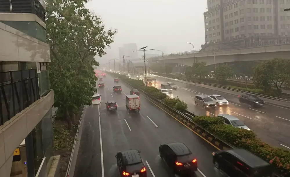 Tol Dalam Kota Dialihkan Imbas Demo, Jasa Marga Imbau Hindari Arah Senayan