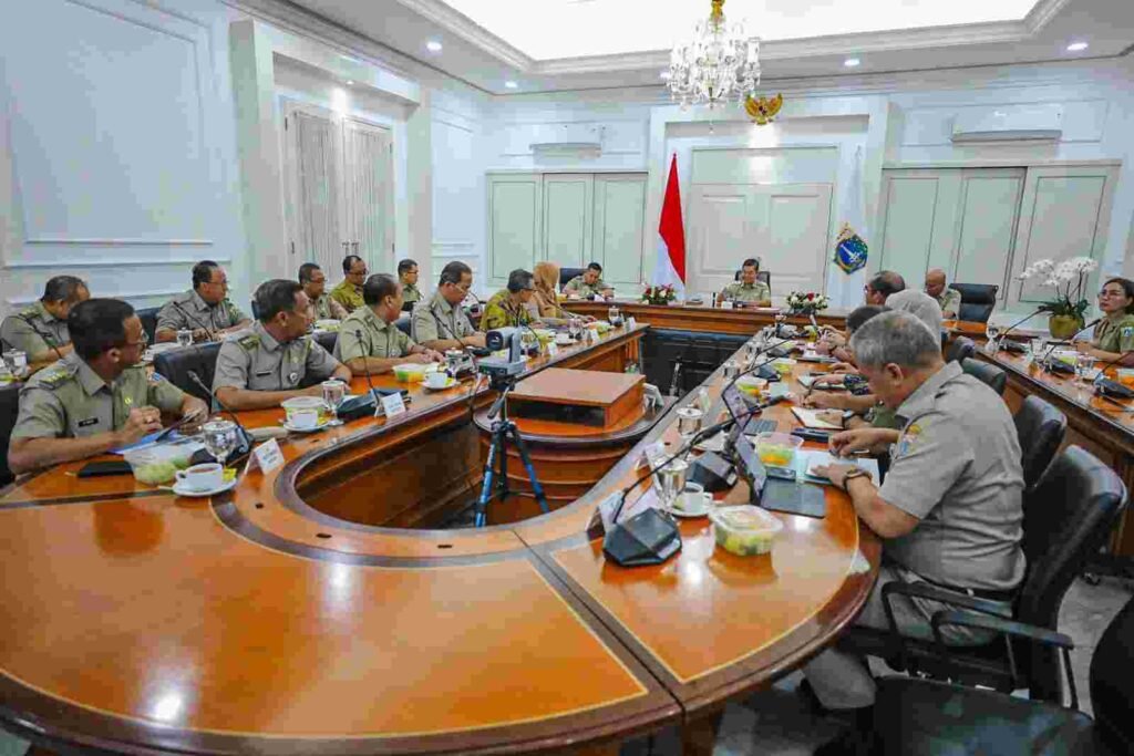 Pj Gubernur DKI Teguh Ingatkan Kesiapan Dinas terkait Hadapi Musim Hujan, Khususnya Underpass