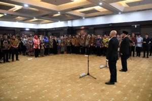 Sertijab Menteri Koperasi, Ini Target 100 Hari Budi Arie Benahi Koperasi