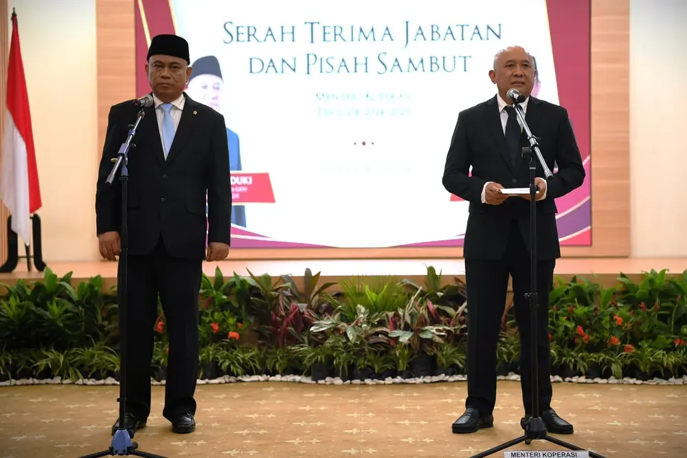 Sertijab Menteri Koperasi, Ini Target 100 Hari Budi Arie Benahi Koperasi