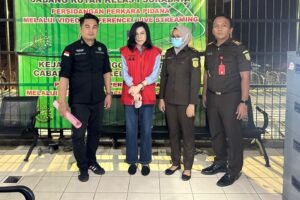 Kejagung Pindahkan Penahanan Ibu Ronald Tannur ke Jakarta