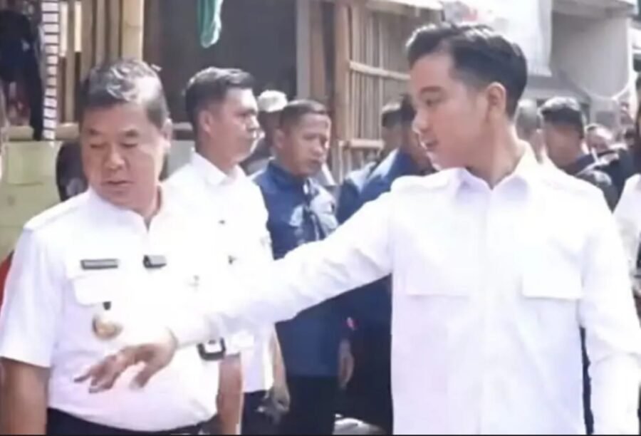 Gibran Perintahkan Kolaborasi Tangani Banjir Rob Muara Angke