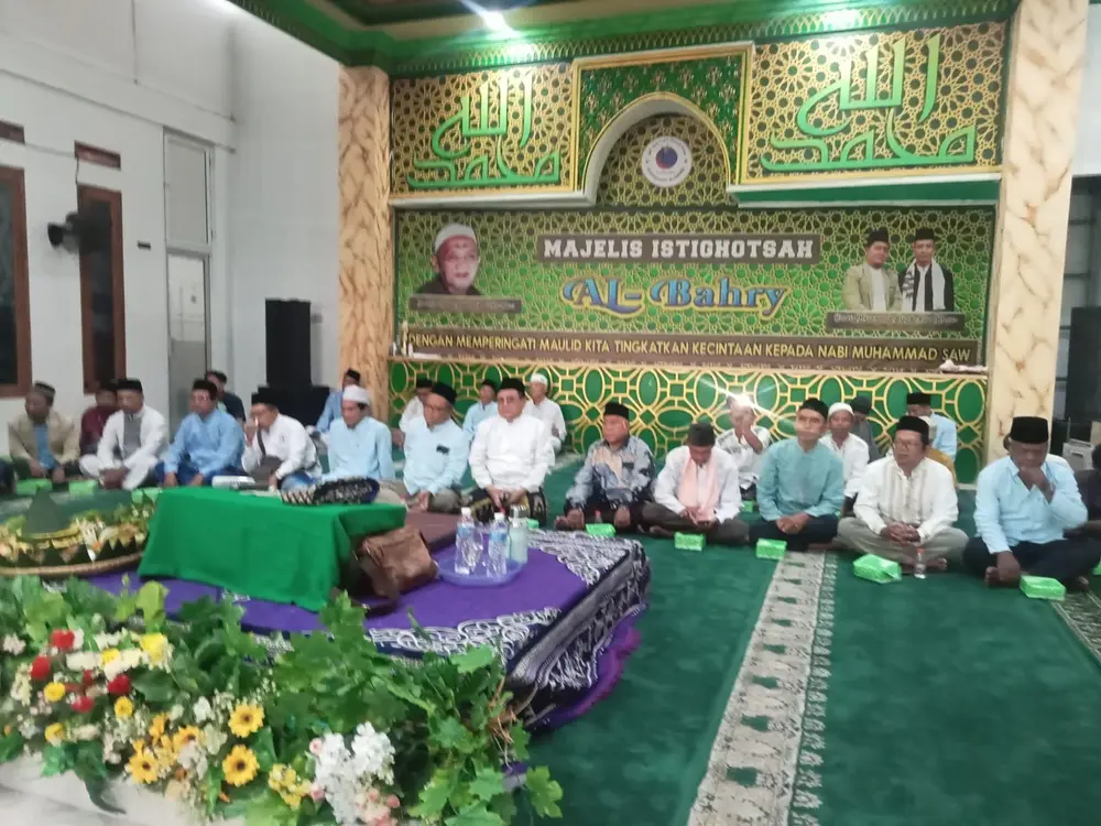 Warga Depok Gelar Istigosah agar Pilkada Depok Berjalan Lancar dan Supian-Chandra Menang