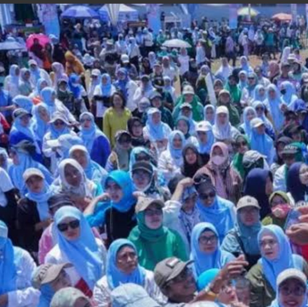 Ribuan Pendukung Supian-Chandra Hadiri Kampanye Pamungkas Teguhkan Pilihan No.2