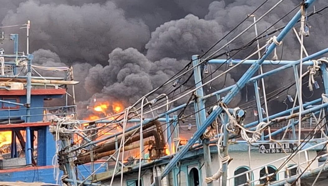 Kebakaran Kapal di Pelabuhan Pelindo Tegal Kembali Terjadi