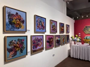 Wings of Time: Eksplorasi Seni dan Budaya oleh Inanike Agusta di D’Gallerie, Jakarta