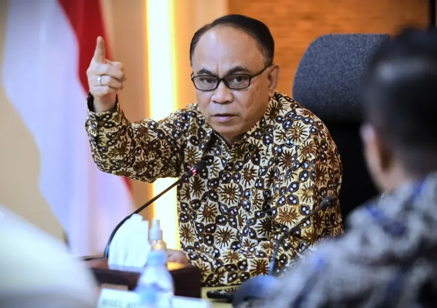 Dituduh Terima Setengah Duit Judi Online, Budi Arie: Itu Omong Kosong Para Tersangka!
