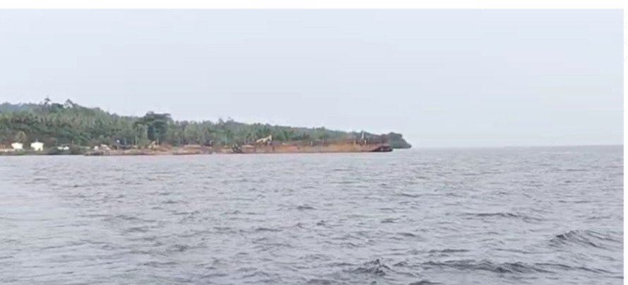 Kontroversi Tambang Nikel di Pulau Wawonii: 96 Tongkang Ore Dikirim Meski Izin Dibatalkan MA