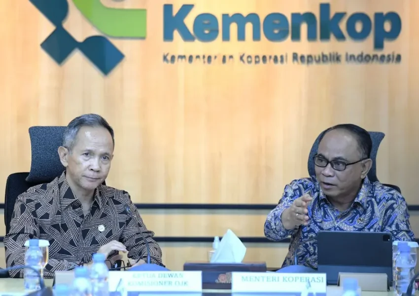 Kemenkop Serahkan Daftar Koperasi Sektor Jasa Keuangan ke OJK untuk Penguatan Tata Kelola