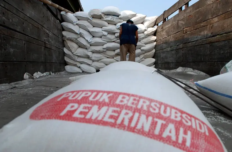 Pemerintah Permudah Penebusan Pupuk Bersubsidi bagi Petani Terdafta