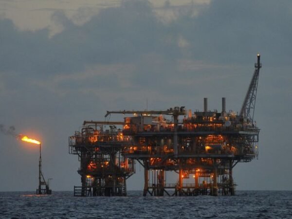 BP Teken Kontrak 90 Bulan dengan Baker Hughes di LNG Tangguh
