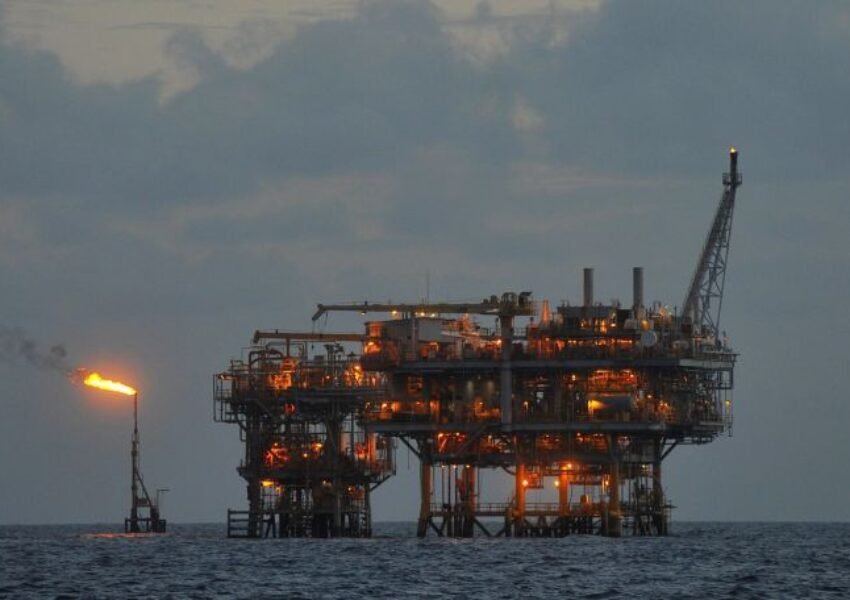 BP Teken Kontrak 90 Bulan dengan Baker Hughes di LNG Tangguh