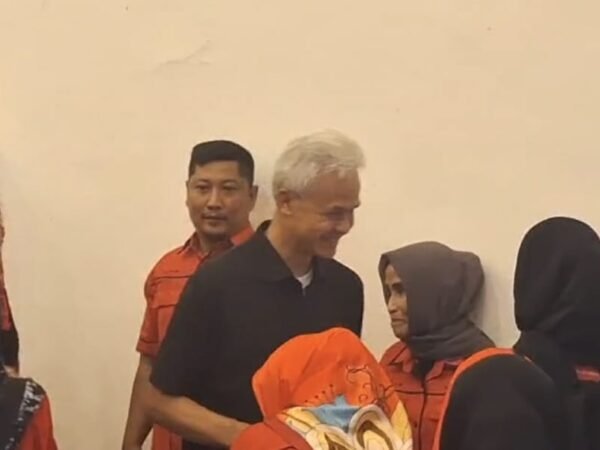 Ganjar Pranowo Dukung Efisiensi Anggaran Rp 306 Triliun Presiden Prabowo