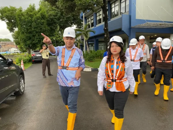 Tim Transisi Pramono-Rano Tinjau IPA Buaran III: Pastikan Air Bersih untuk Warga Jakarta