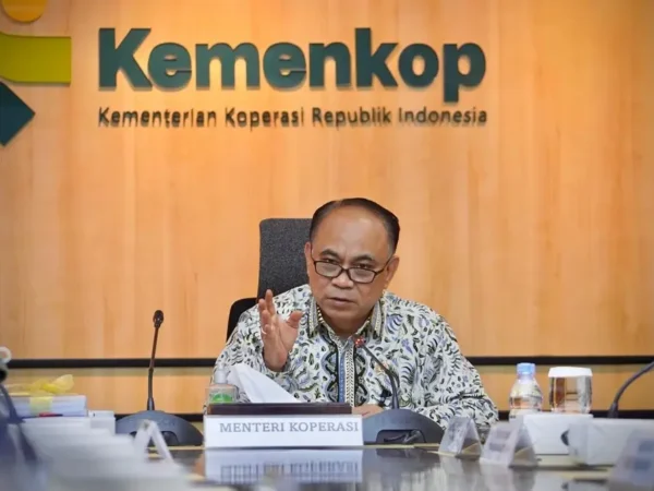 Menkop Keluarkan Surat Edaran Tata cara Pembentukan Kopdes Merah Putih