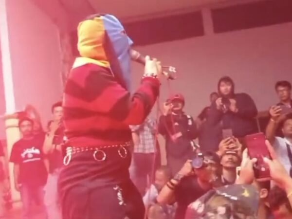 Konser Sukatani Bikin Geger di Slawi, Lagu Bayar Bayar Bayar Tak Dinyanyikan