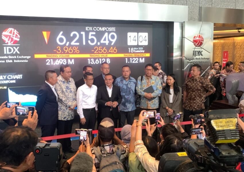 Bursa Saham Rontok 7%, Investor Panik, DPR Turun Tangan, Apa Dampaknya?