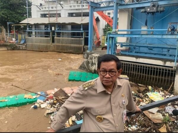Gubernur DKI Jakarta Inisiasi Rapat dengan Bodetabek bahas Solusi Banjir