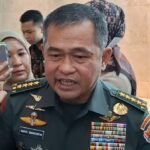KSAD Maruli Simanjuntak: Letkol Teddy Tidak Harus Mundur dari TNI, Sesuai Perpres