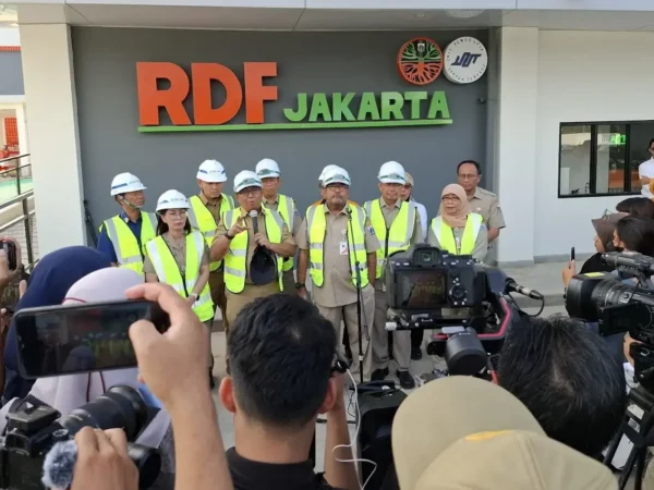 Pengelolaan Sampah di RDF Plant Rorotan Dihentikan, Warga Keluhkan Bau dan Asap