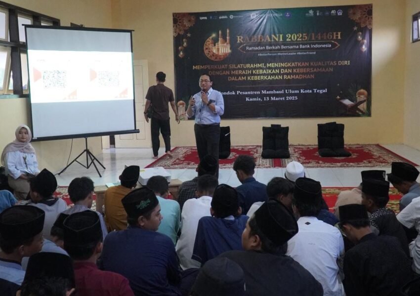 Bank Indonesia Tegal Sosialisasikan CBP Rupiah dan QRIS kepada Santri Ponpes Mambaul Ulum