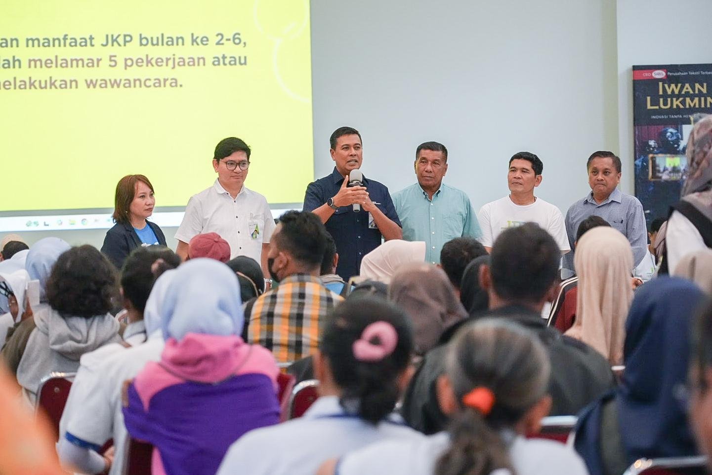 BPJS Ketenagakerjaan Buka Layanan di PT Sritex, Permudah Klaim JHT