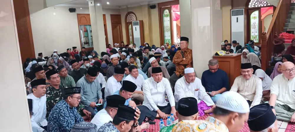 Dewan Da'wah Bekasi Santuni Yatim dan Dhuafa, Wali Kota Apresiasi Kemandirian Organisasi